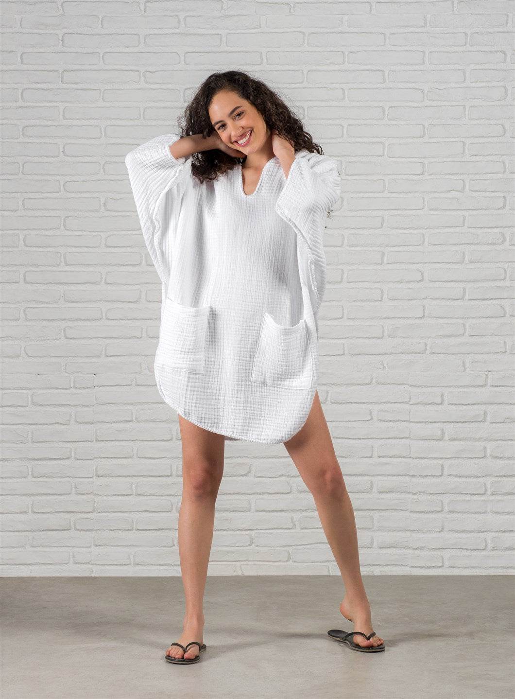 Bohem Beach Poncho – Sustainable Comfort for Beach & Pool Days