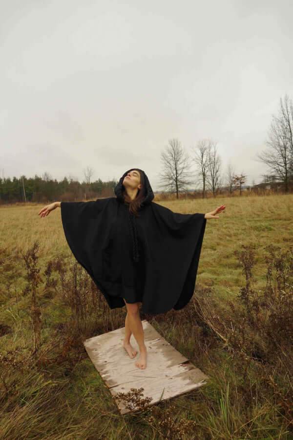 Cotton Hooded Black Cape – Versatile and Cozy Outerwear