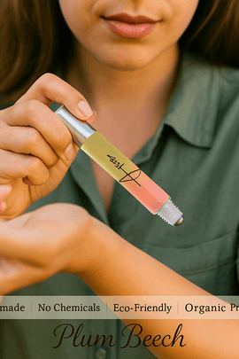 Arise Rollerball Perfume – Embrace Your Inner Light in a feminine hand, showcasing elegance and eco-friendliness.